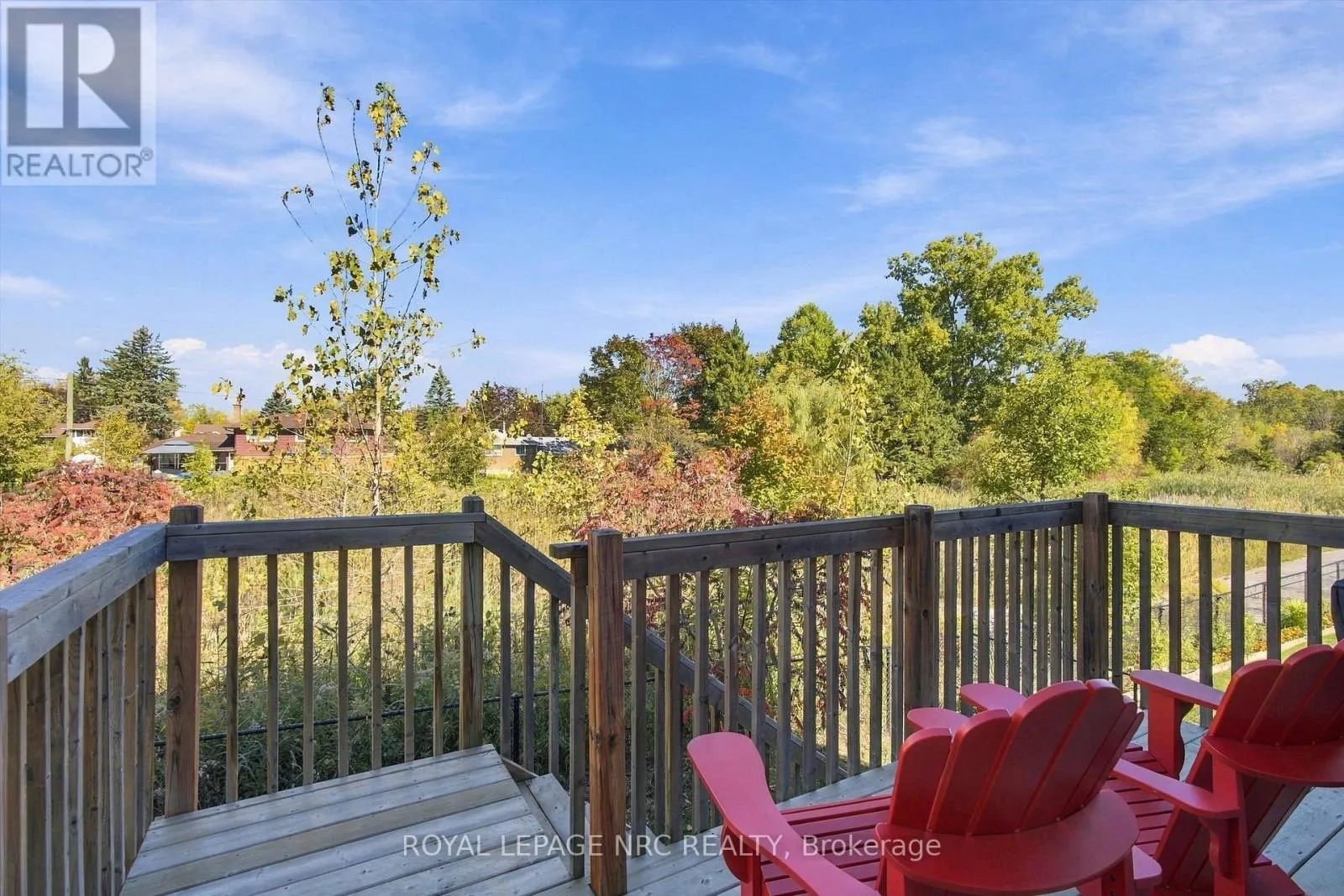 3606 CAROLINIA COURT