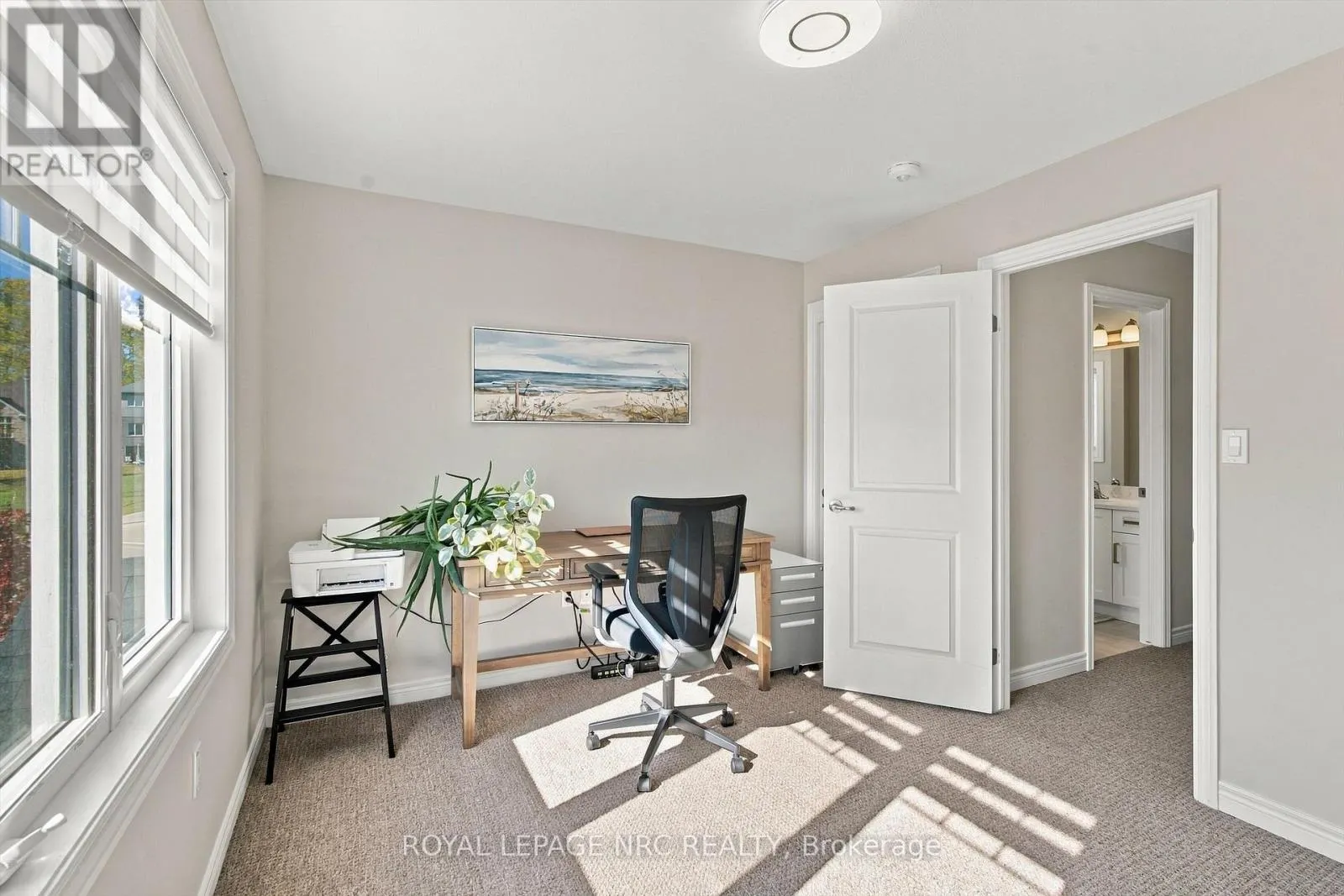 3606 CAROLINIA COURT