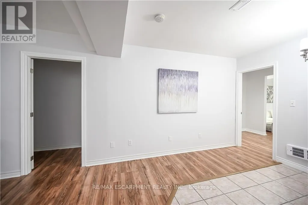 LOWER - 296 WINTERBERRY DRIVE