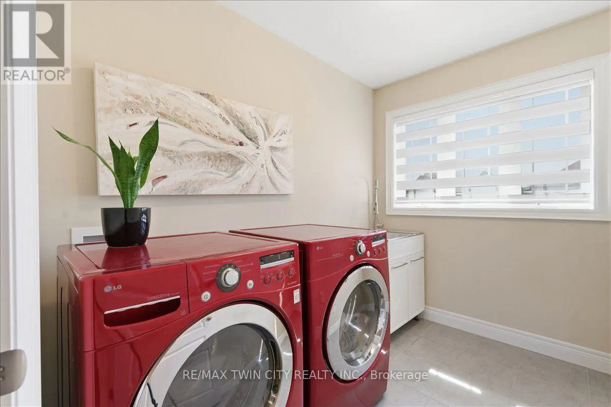 787 SNOWBERRY COURT