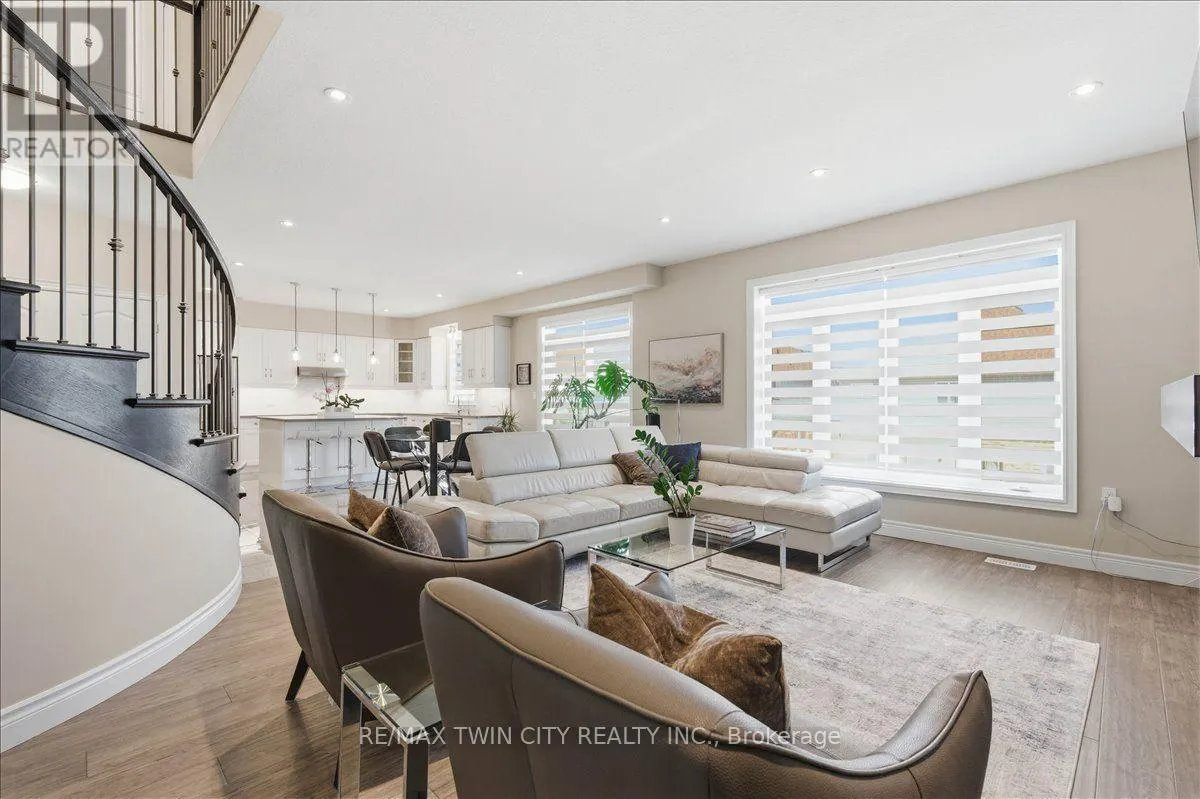 787 SNOWBERRY COURT