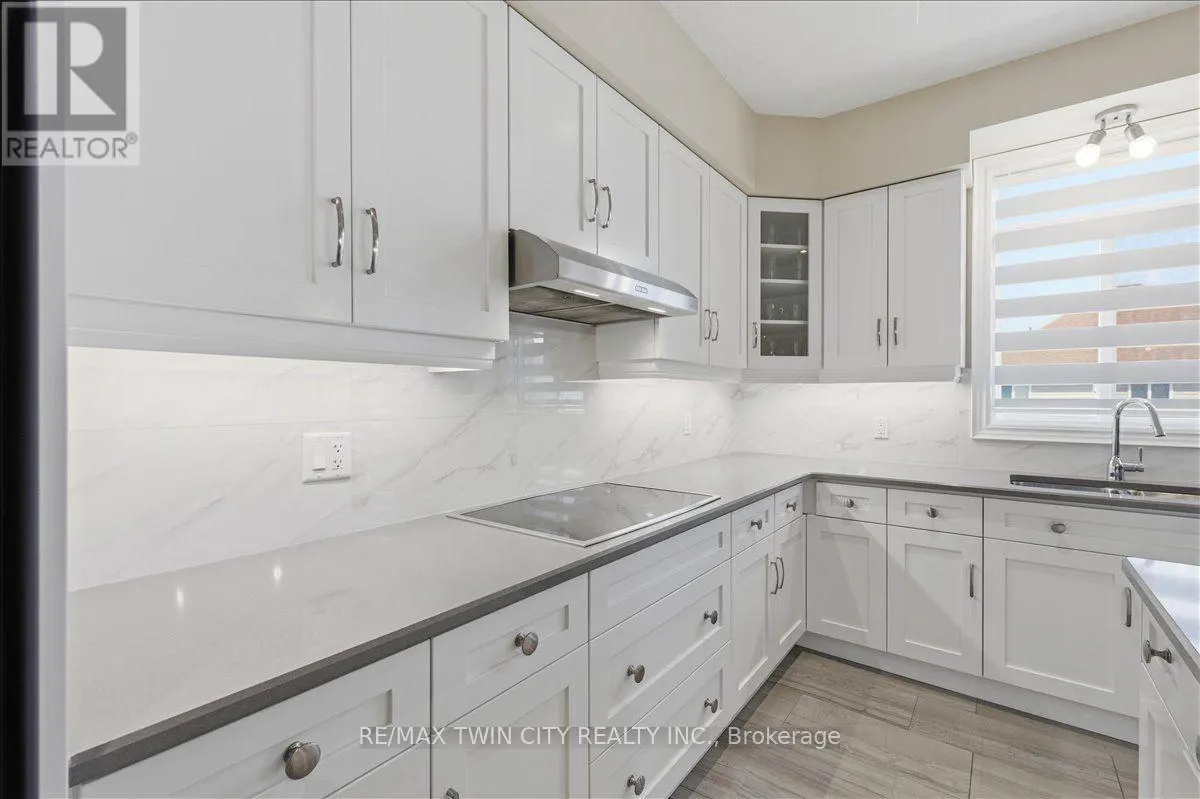 787 SNOWBERRY COURT