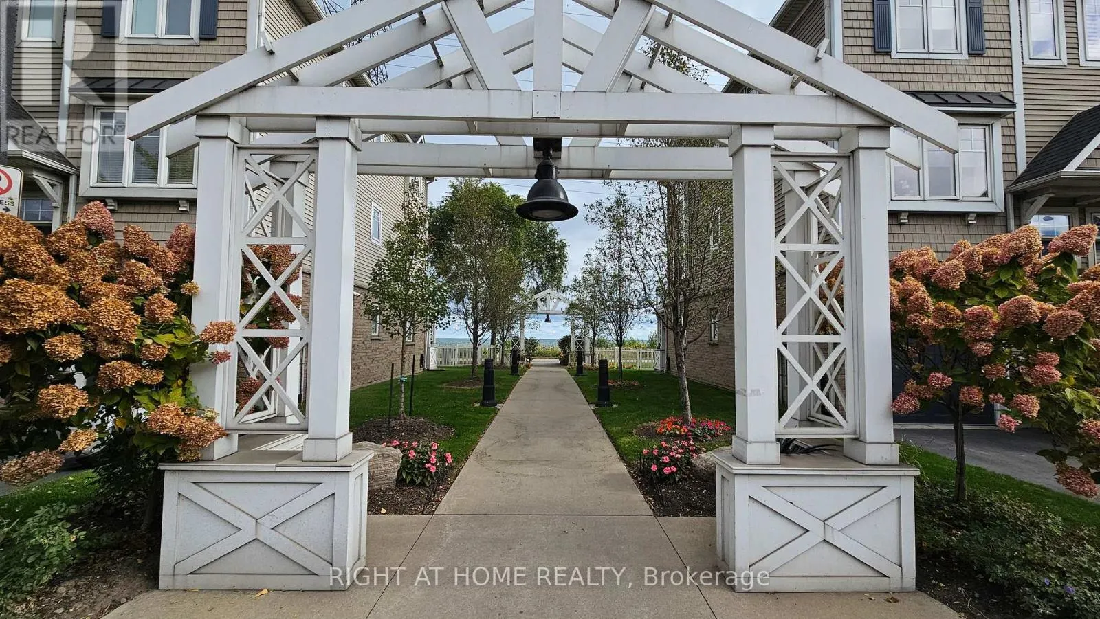 40 - 337 BEACH BOULEVARD