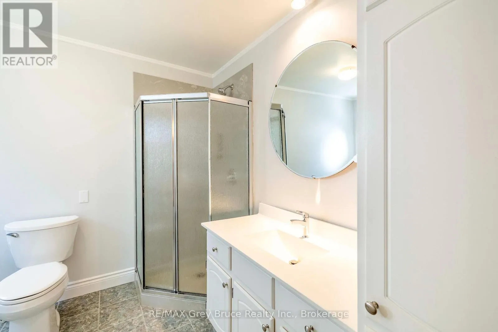 2353 5TH AVENUE W