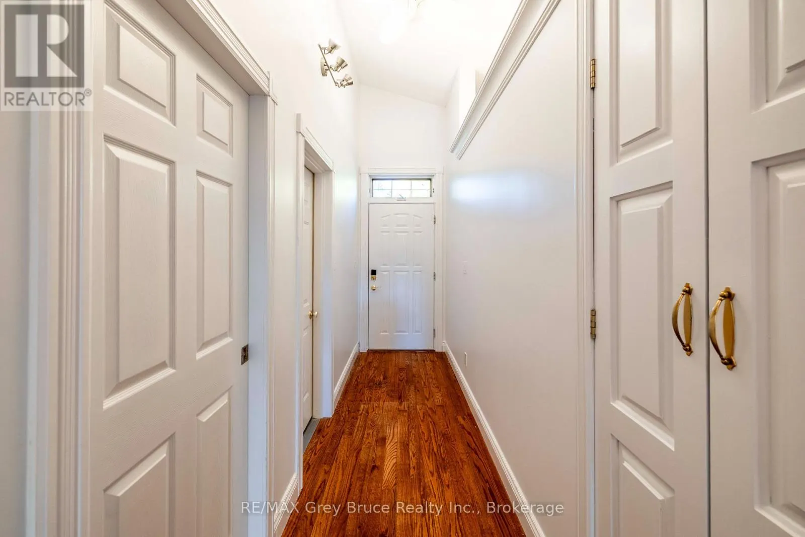 2353 5TH AVENUE W