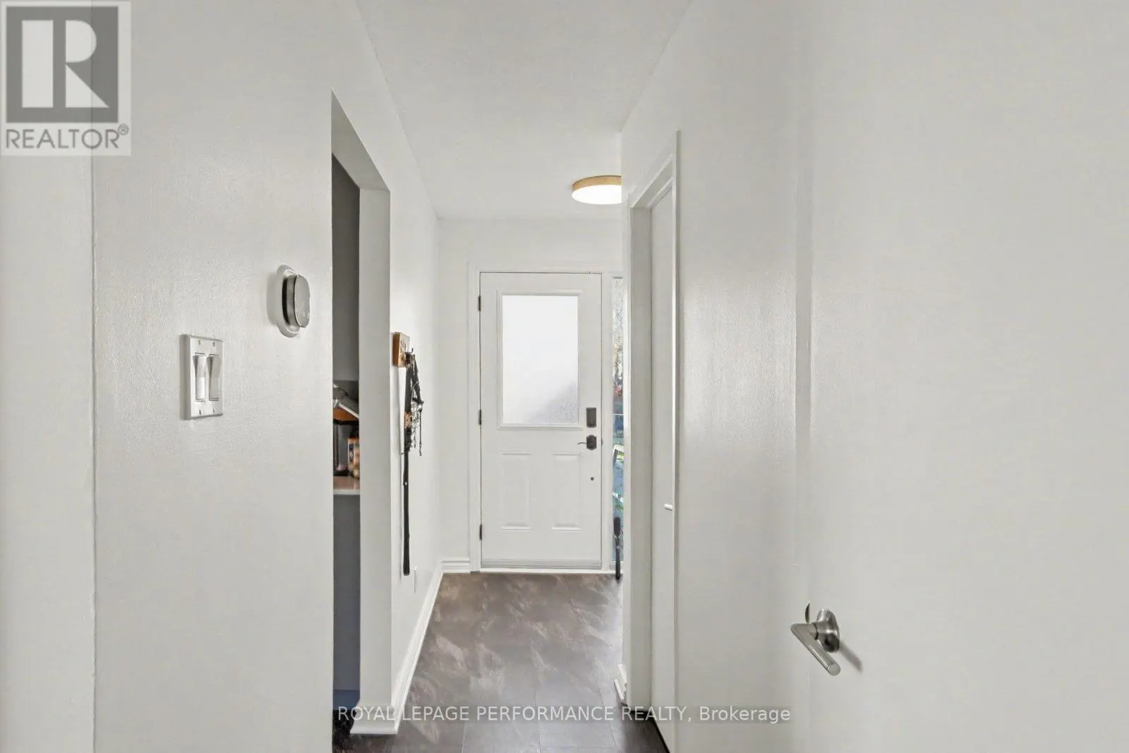 23 - 1730 WINTER ROSE LANE