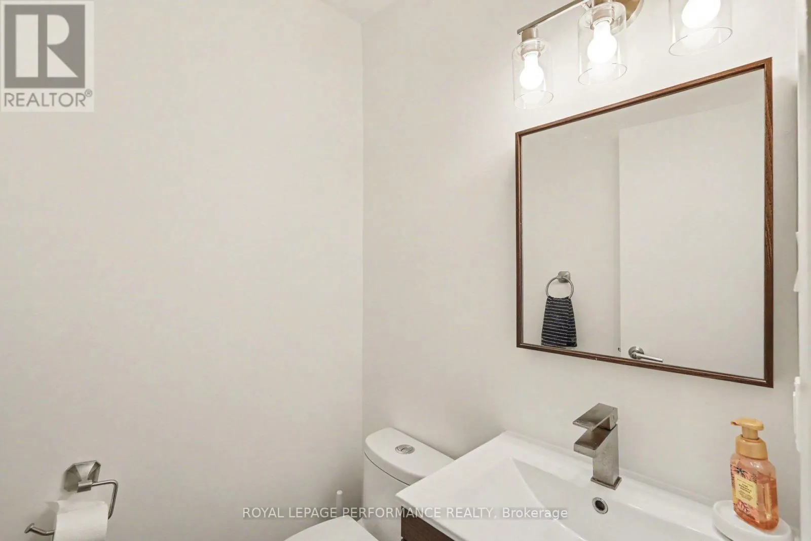 23 - 1730 WINTER ROSE LANE