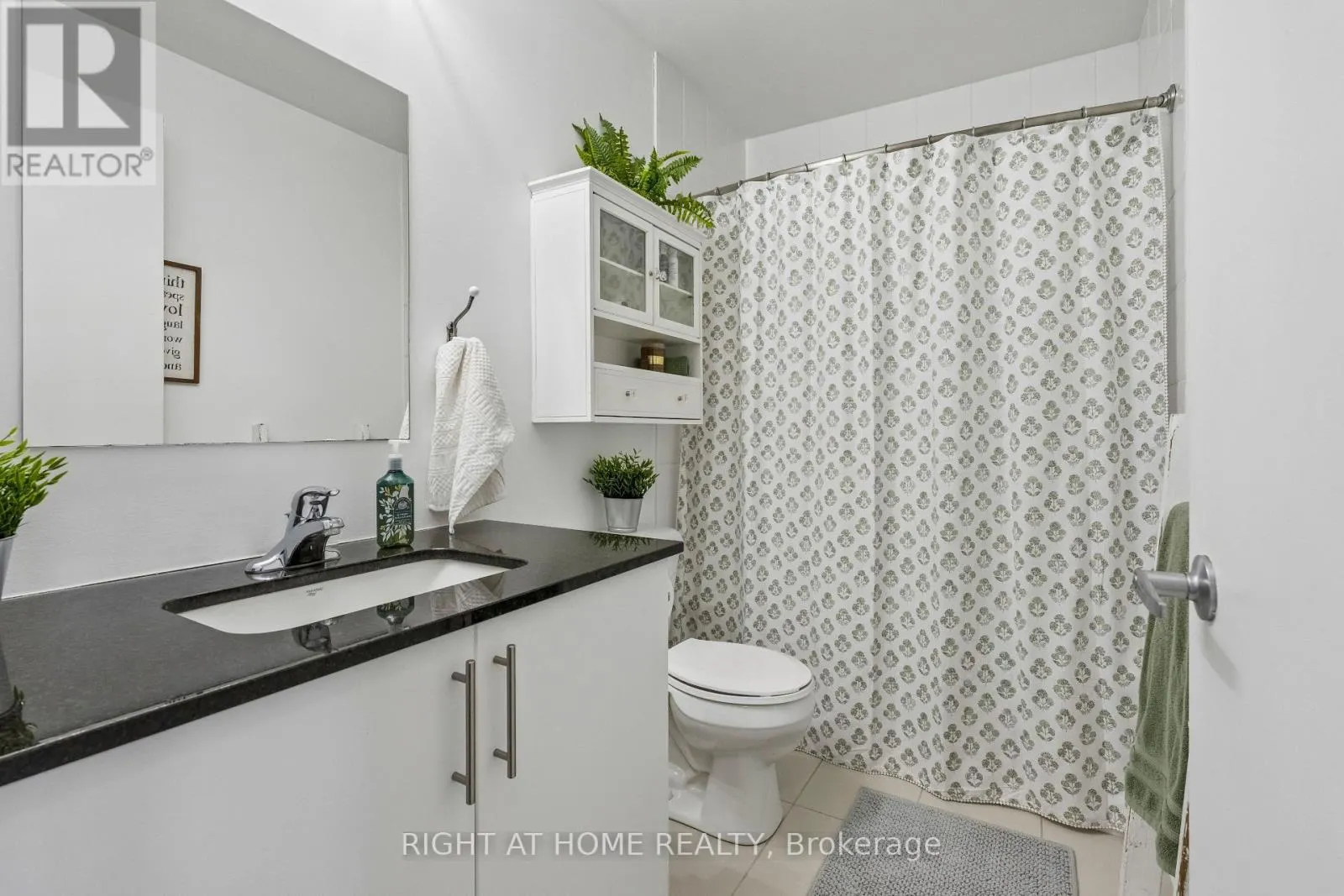 505 - 150 WATER STREET N