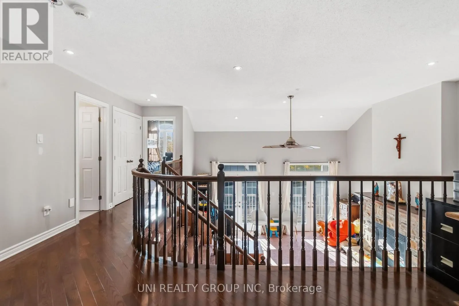 2506 STONE COVE CRESCENT