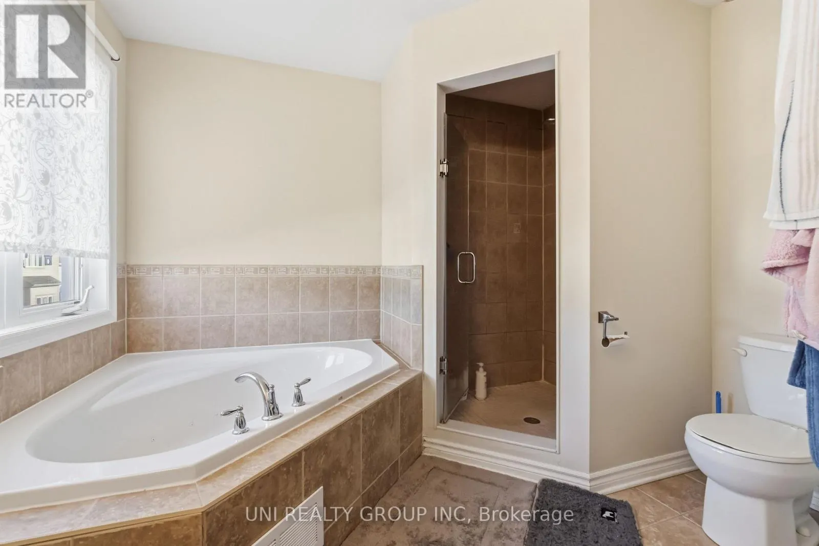 2506 STONE COVE CRESCENT