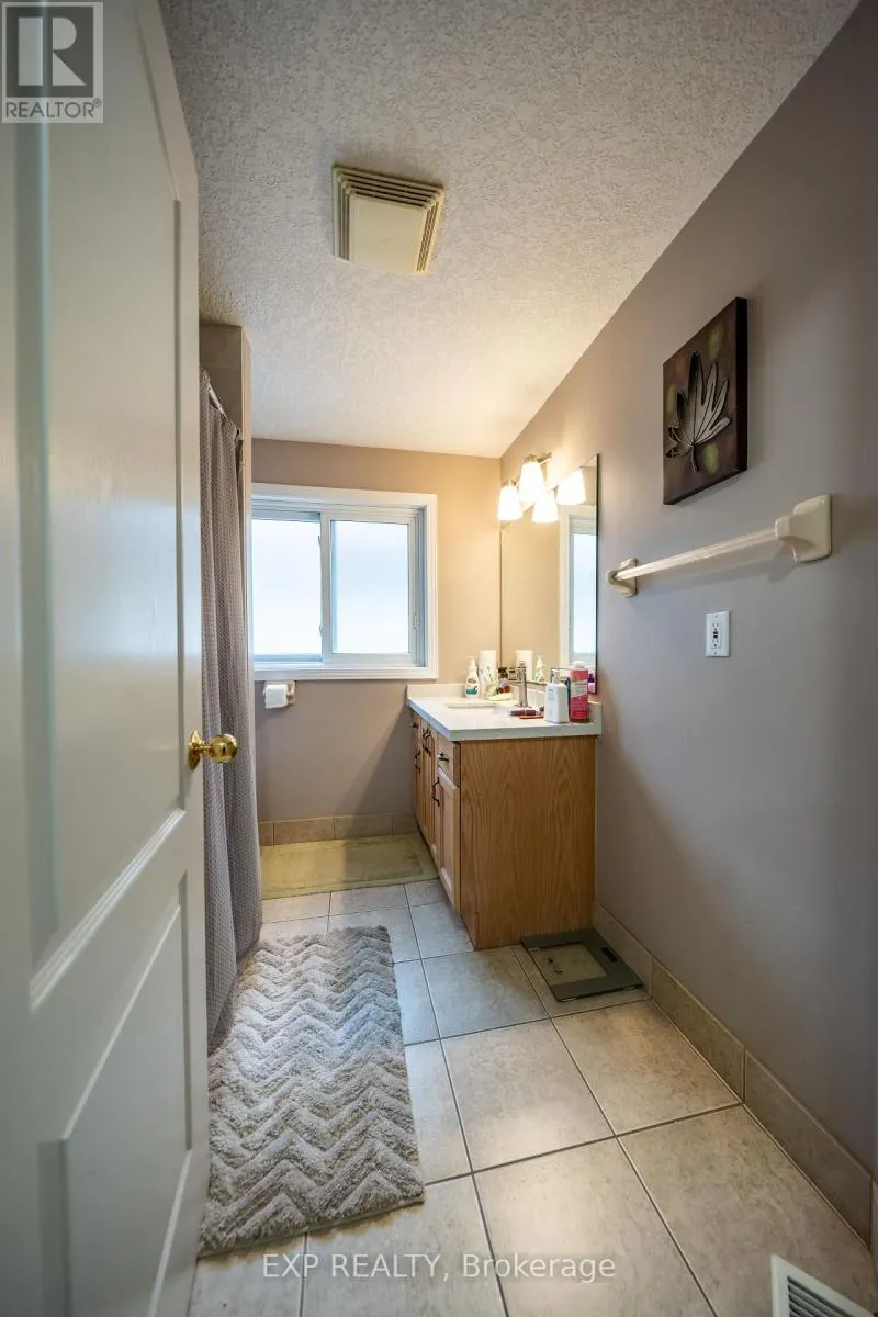 237 GREY FOX DRIVE