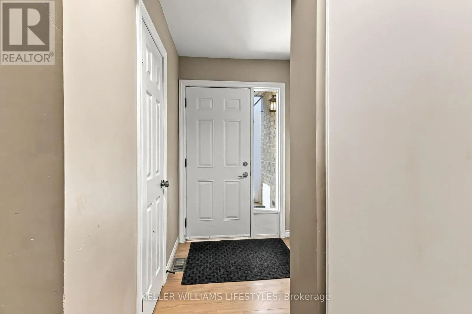 86 - 9 AILSA PLACE #86