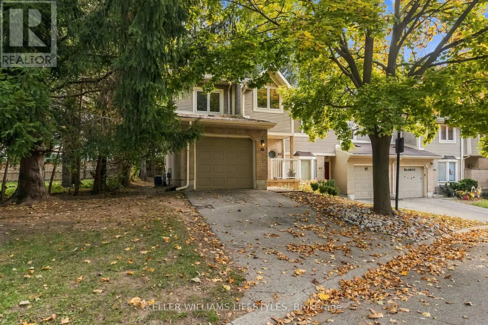 86 - 9 AILSA PLACE #86
