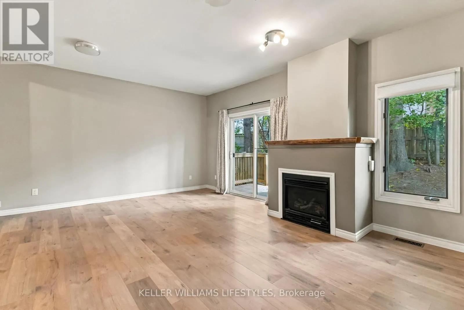 86 - 9 AILSA PLACE #86