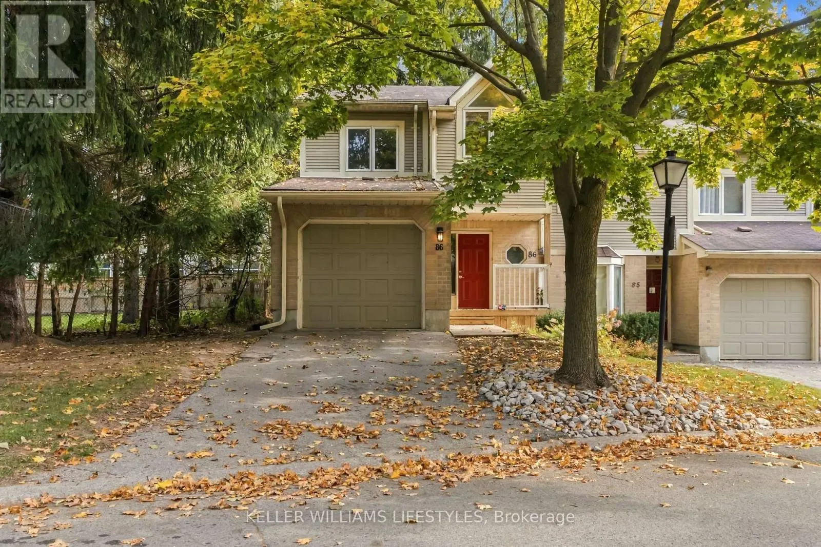86 - 9 AILSA PLACE #86