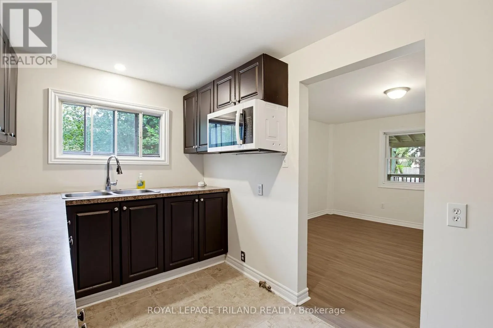 585 BOLER ROAD