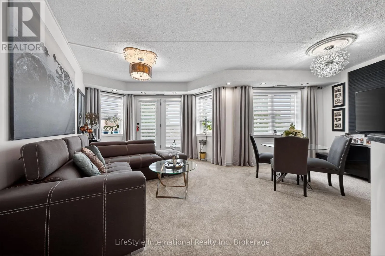 213 - 208 SILVERCREEK PARKWAY N #213