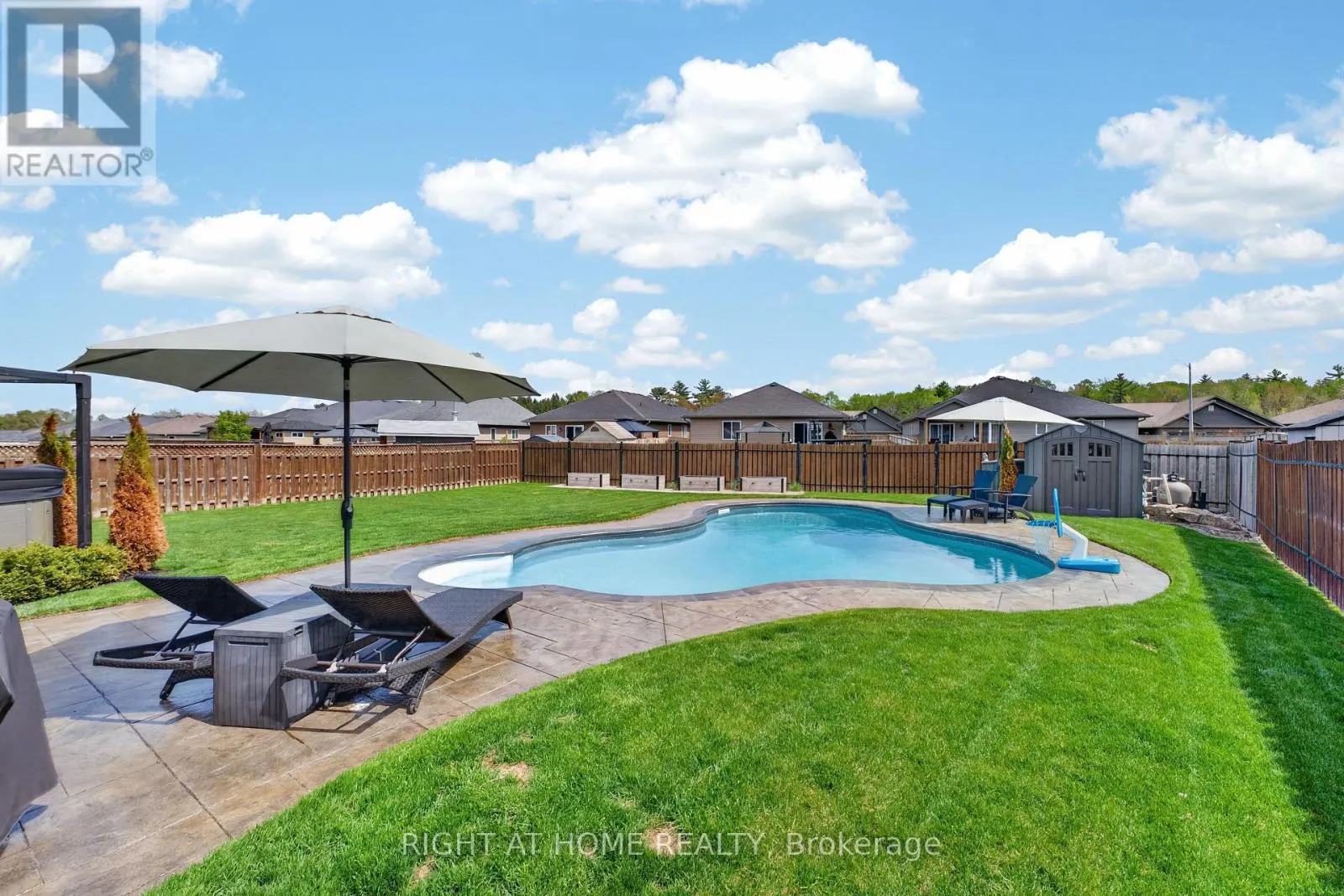 29 WOODBURN DRIVE