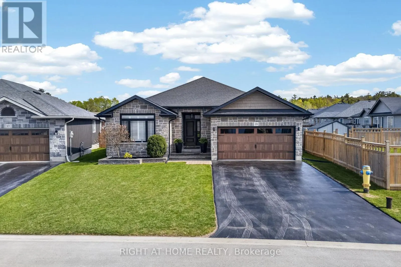 29 WOODBURN DRIVE