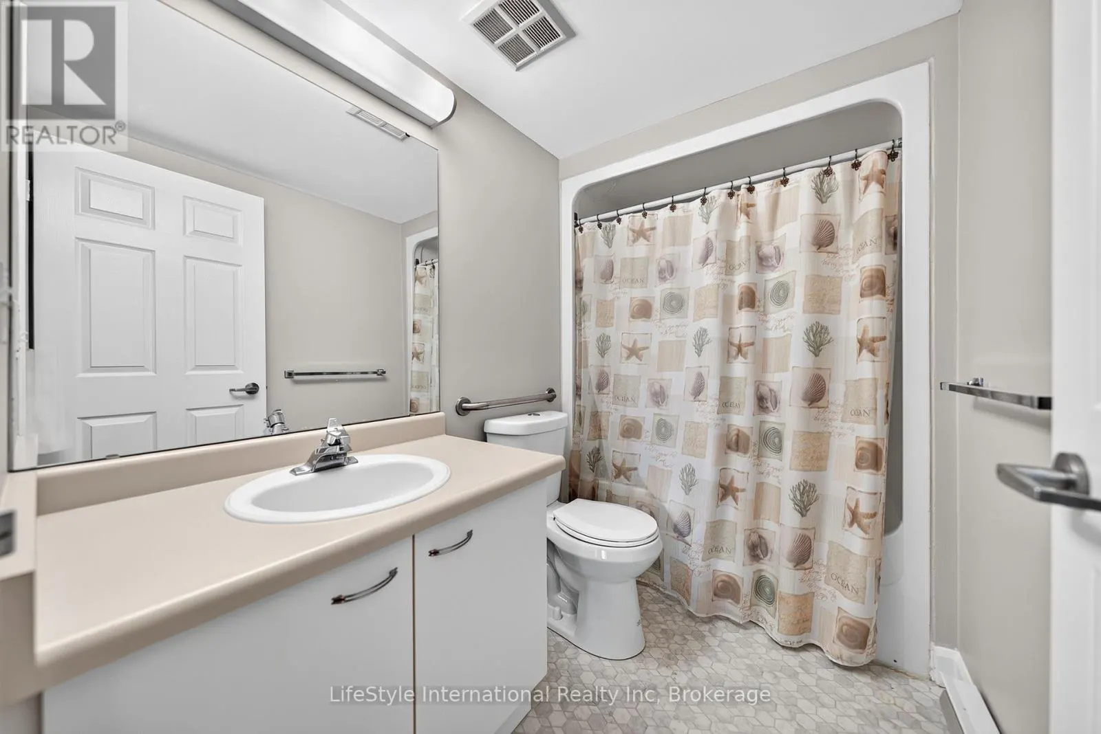 306 - 208 SILVERCREEK PARKWAY N #306
