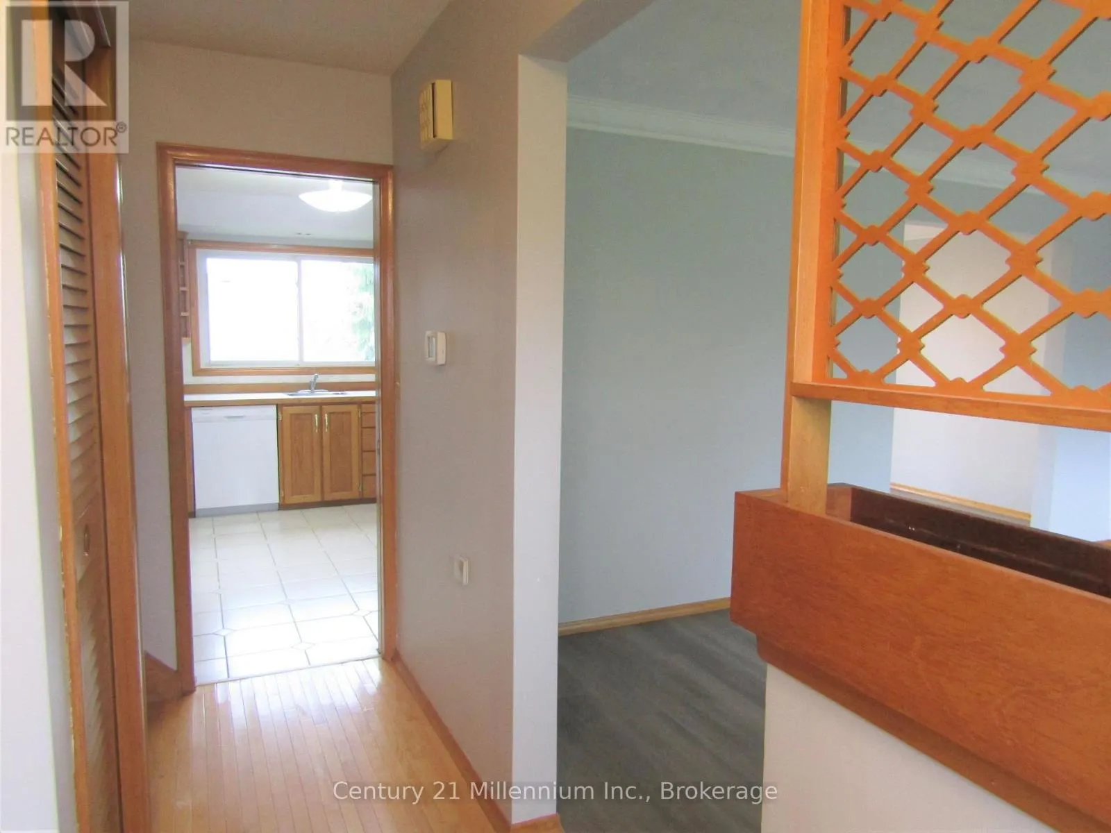 1 - 368 PRINCES STREET S #1