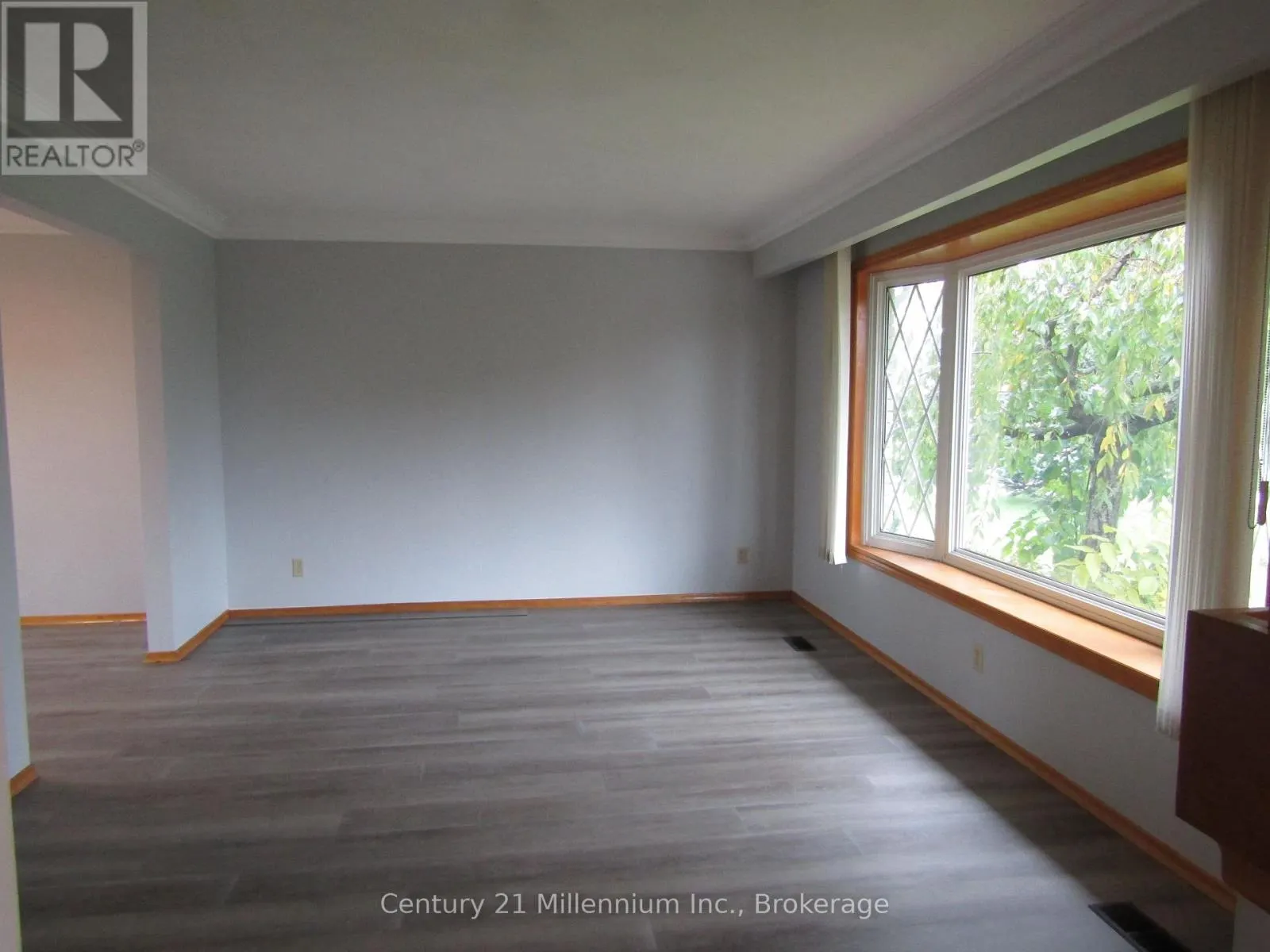 1 - 368 PRINCES STREET S #1