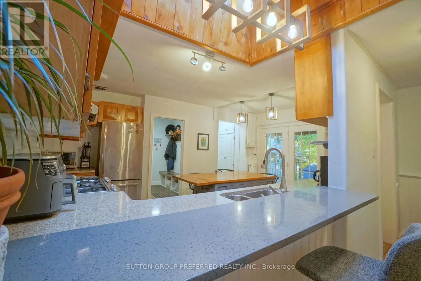 7 METAMORA CRESCENT