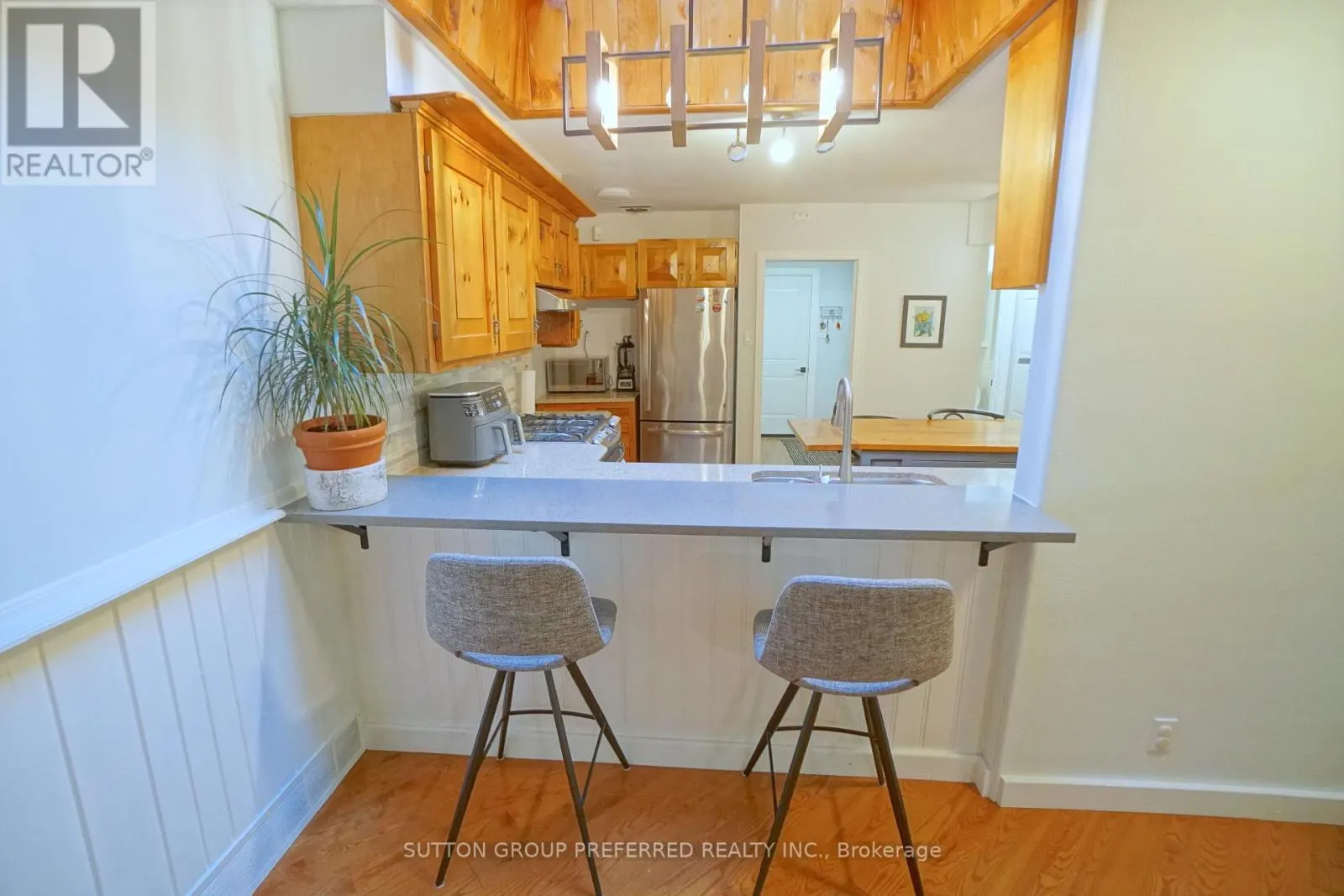 7 METAMORA CRESCENT