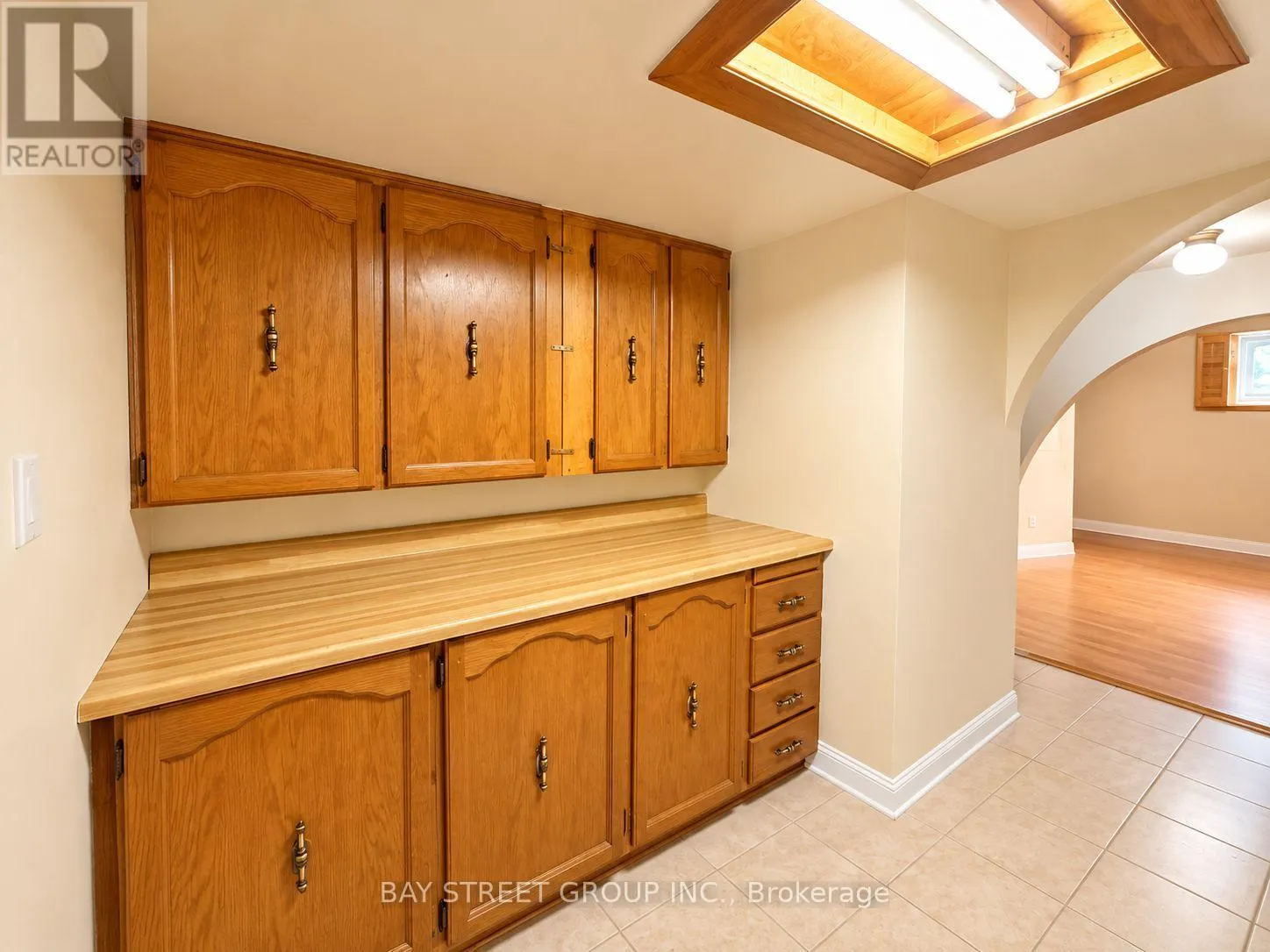 LOWER LEVEL - 316 EAGLEWOOD DRIVE