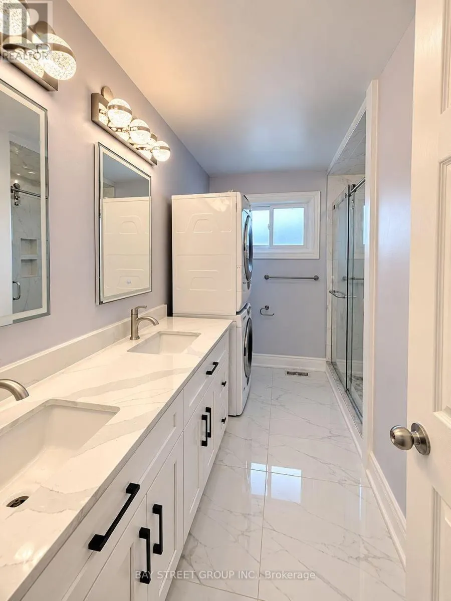 UPPER LEVEL - 237 LAWNHURST COURT