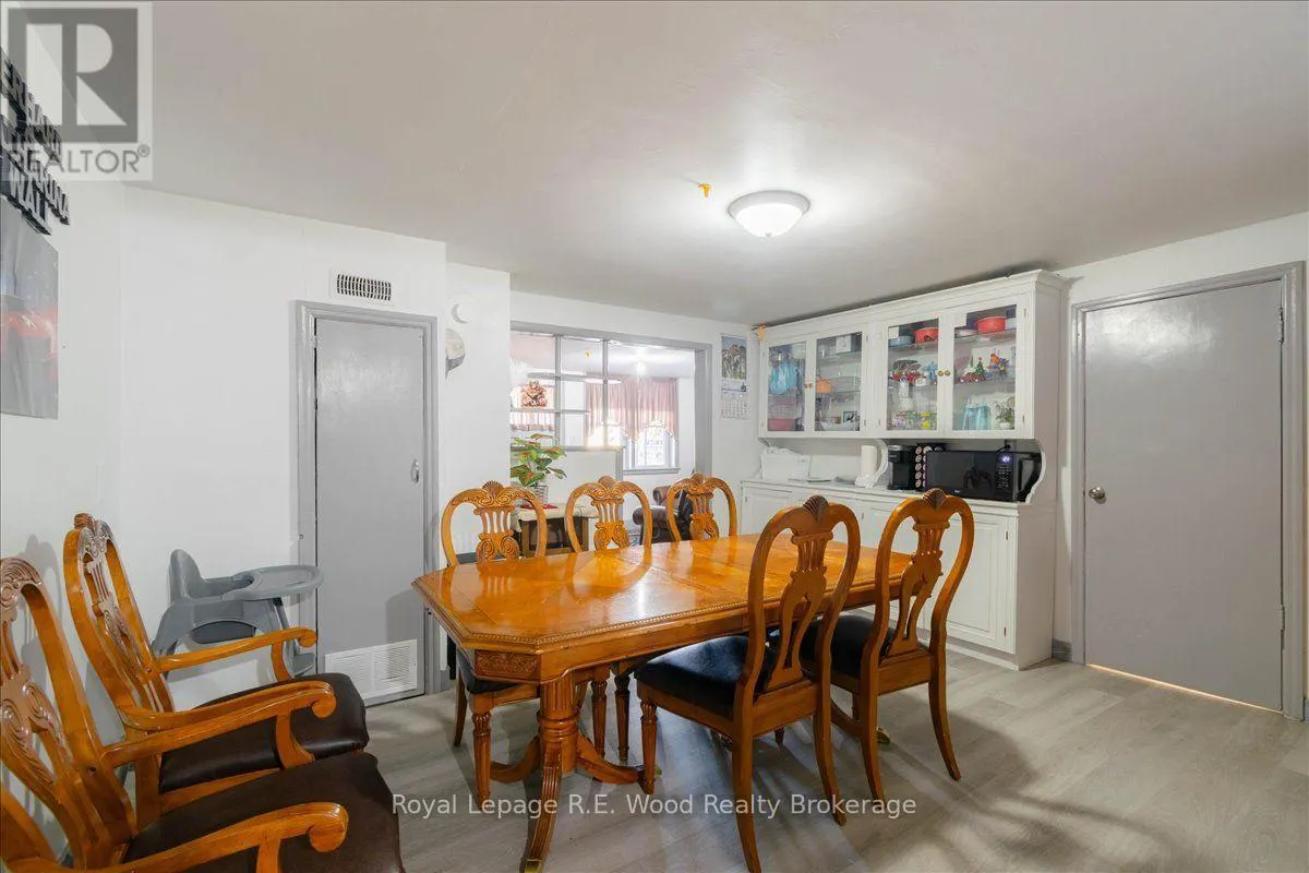11464 PLANK ROAD