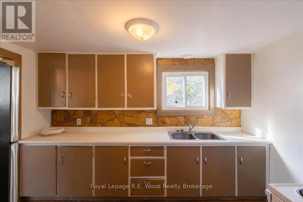 11464 PLANK ROAD