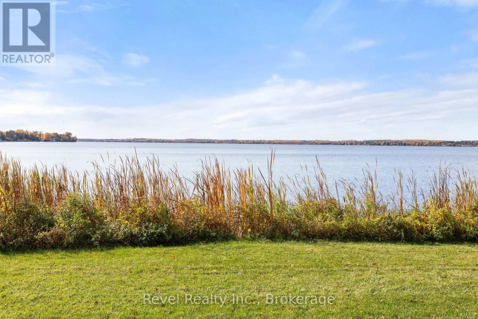 48 PLEASANT VIEW CRESCENT