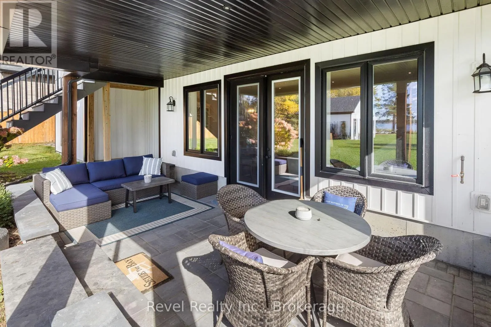 48 PLEASANT VIEW CRESCENT