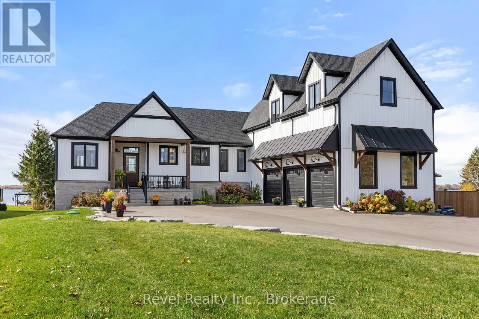 48 PLEASANT VIEW CRESCENT