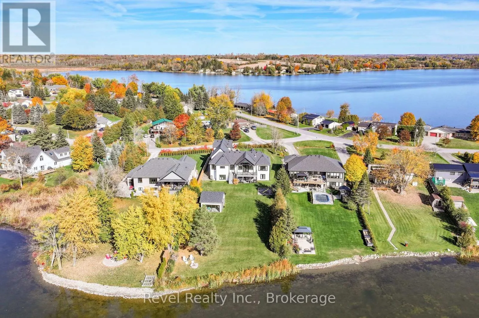 48 PLEASANT VIEW CRESCENT