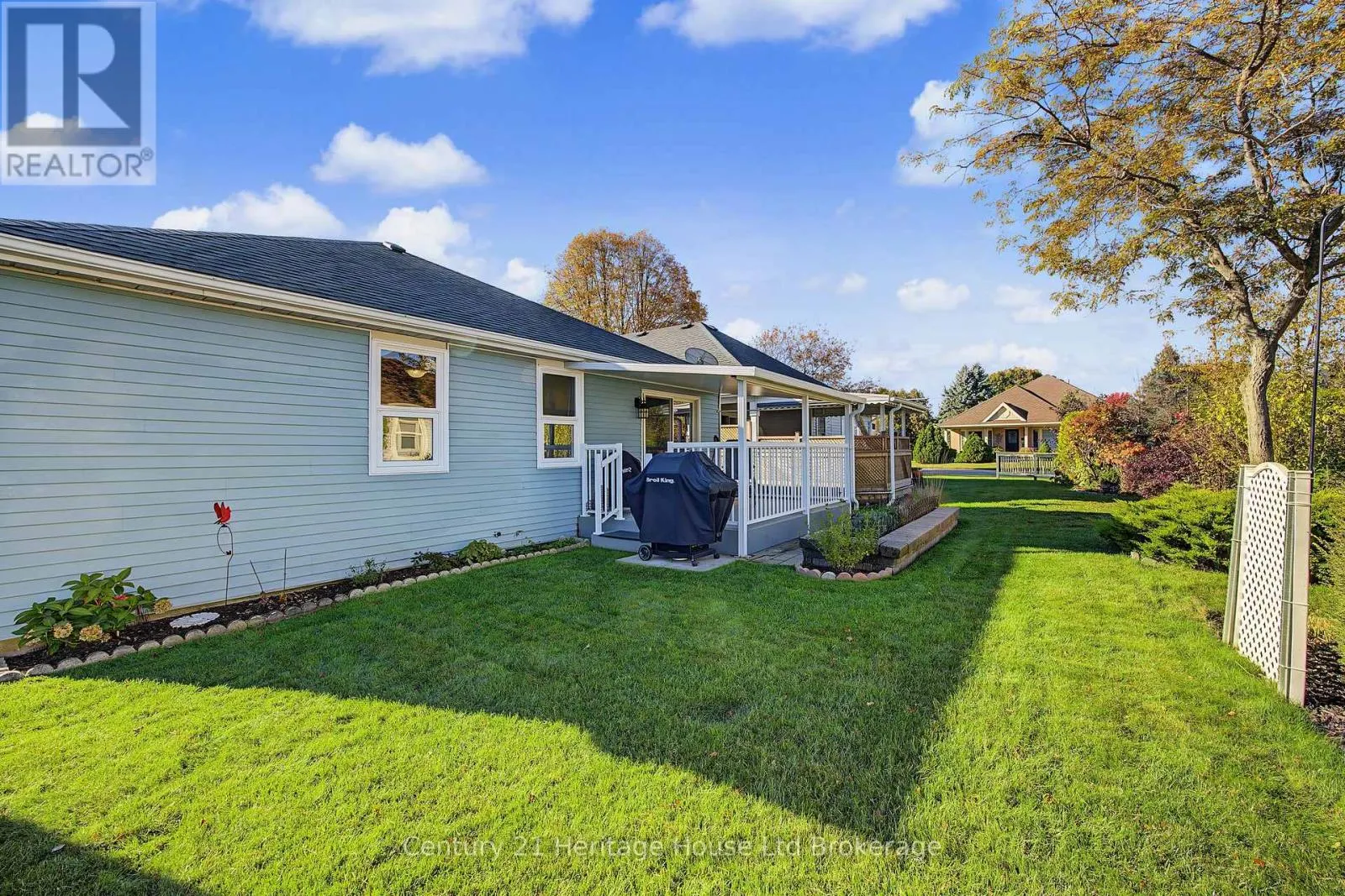 16 SINCLAIR DRIVE