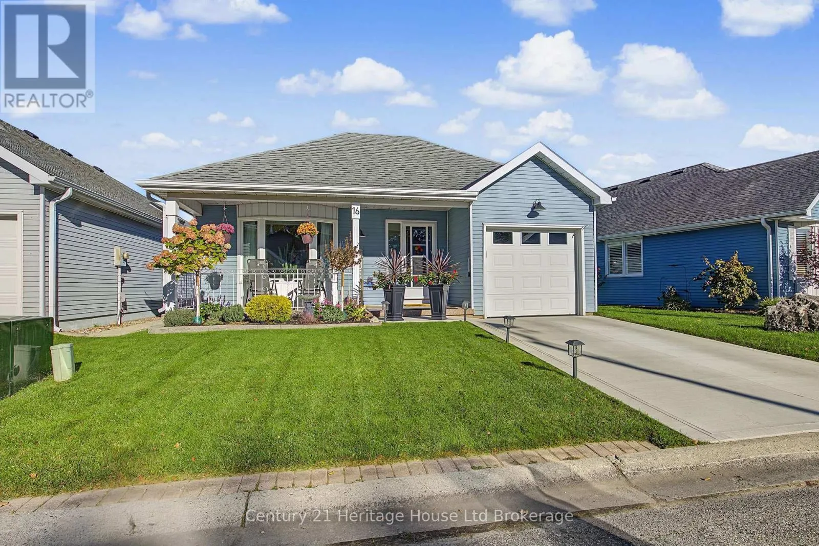 16 SINCLAIR DRIVE