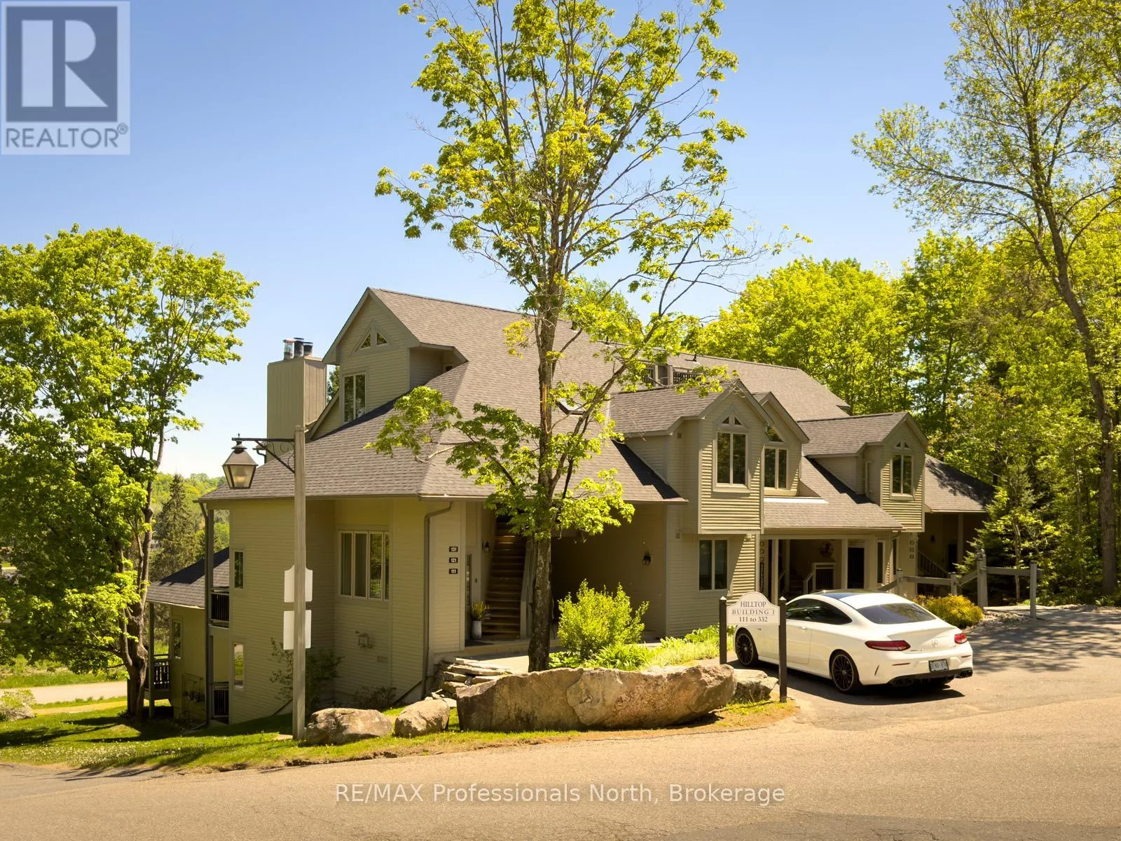 121 - 121 GRANDVIEW HILLTOP DRIVE #121