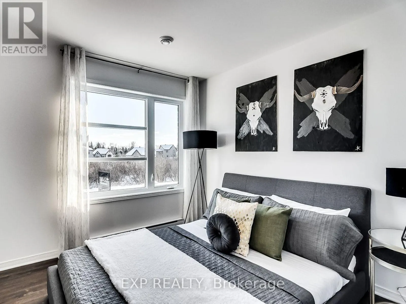 247 CARPE STREET