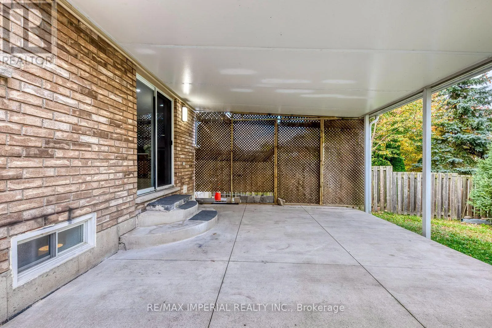 1149 HARROGATE DRIVE