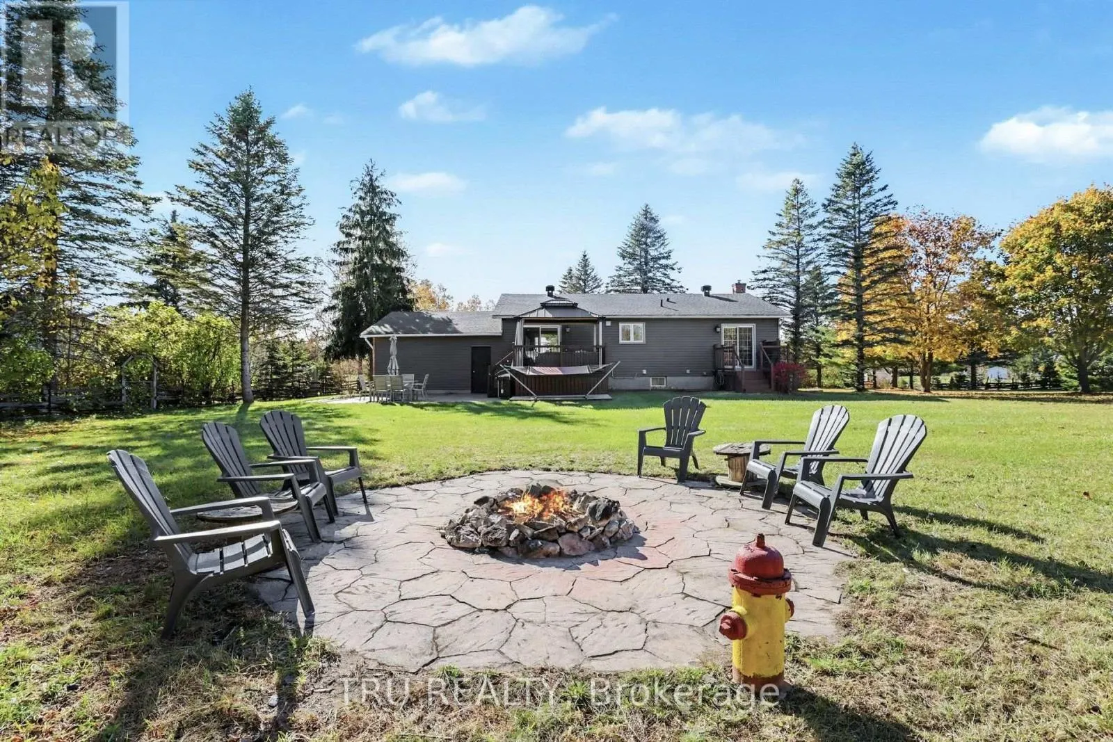 6 OXFORD HEIGHTS DRIVE