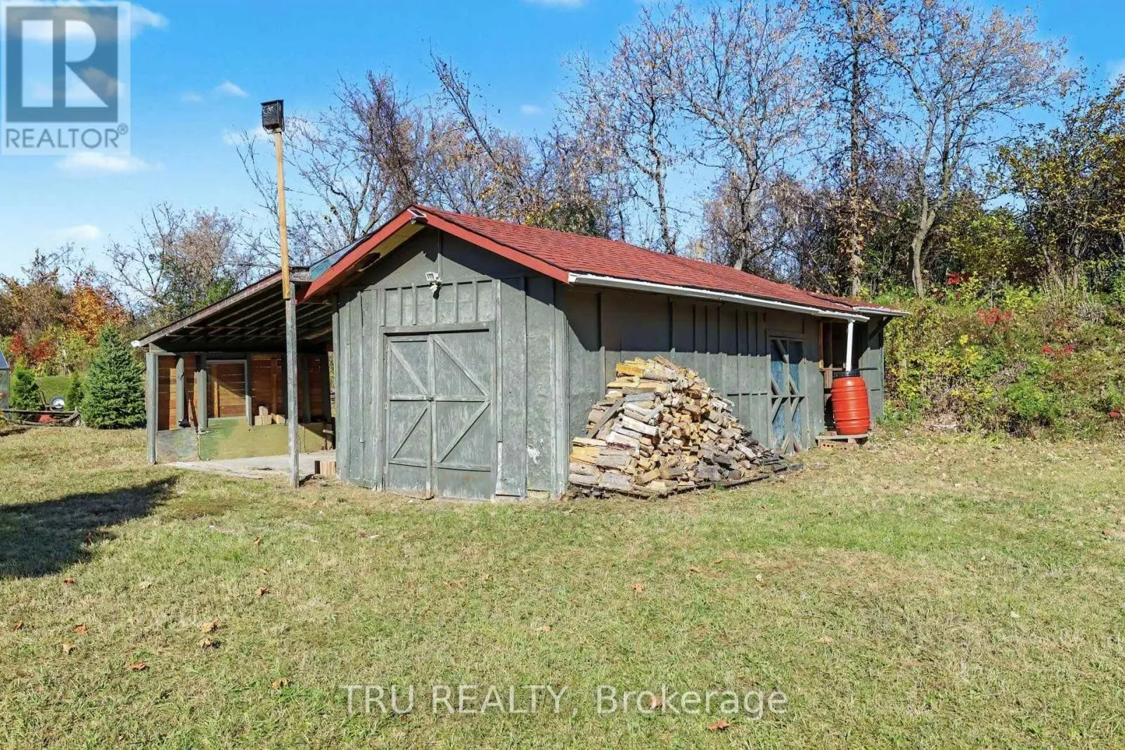 6 OXFORD HEIGHTS DRIVE