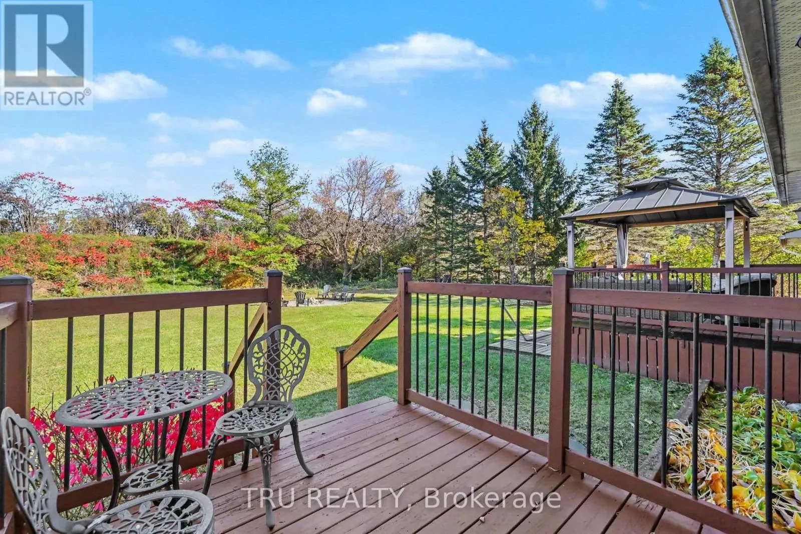 6 OXFORD HEIGHTS DRIVE