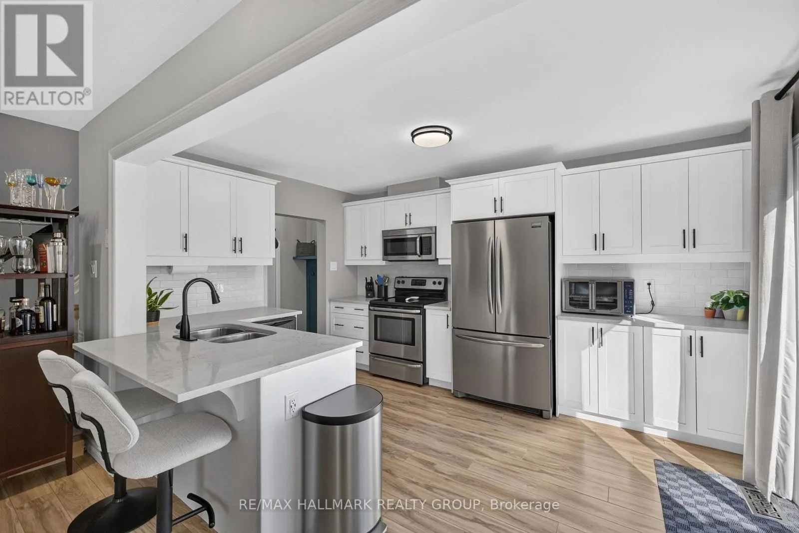 792 MAYFLY CRESCENT