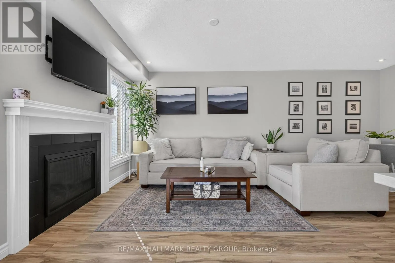 792 MAYFLY CRESCENT