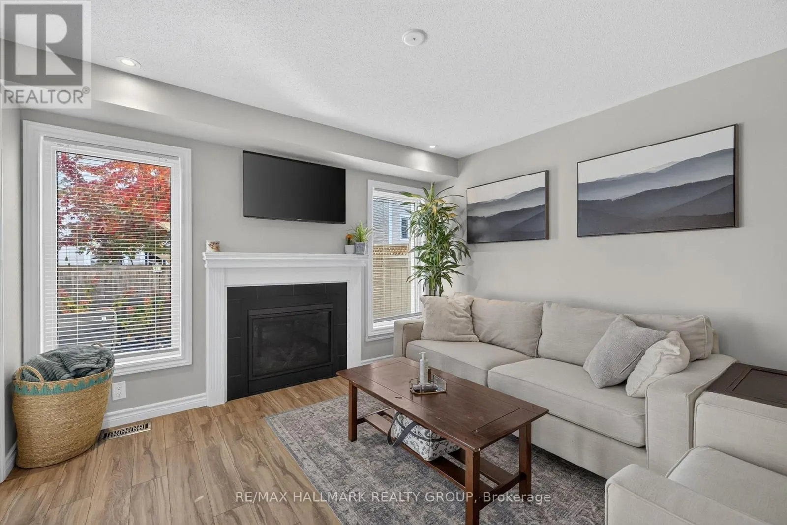 792 MAYFLY CRESCENT