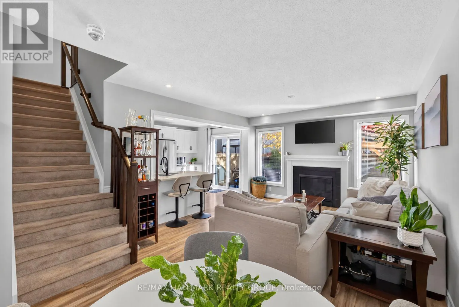 792 MAYFLY CRESCENT