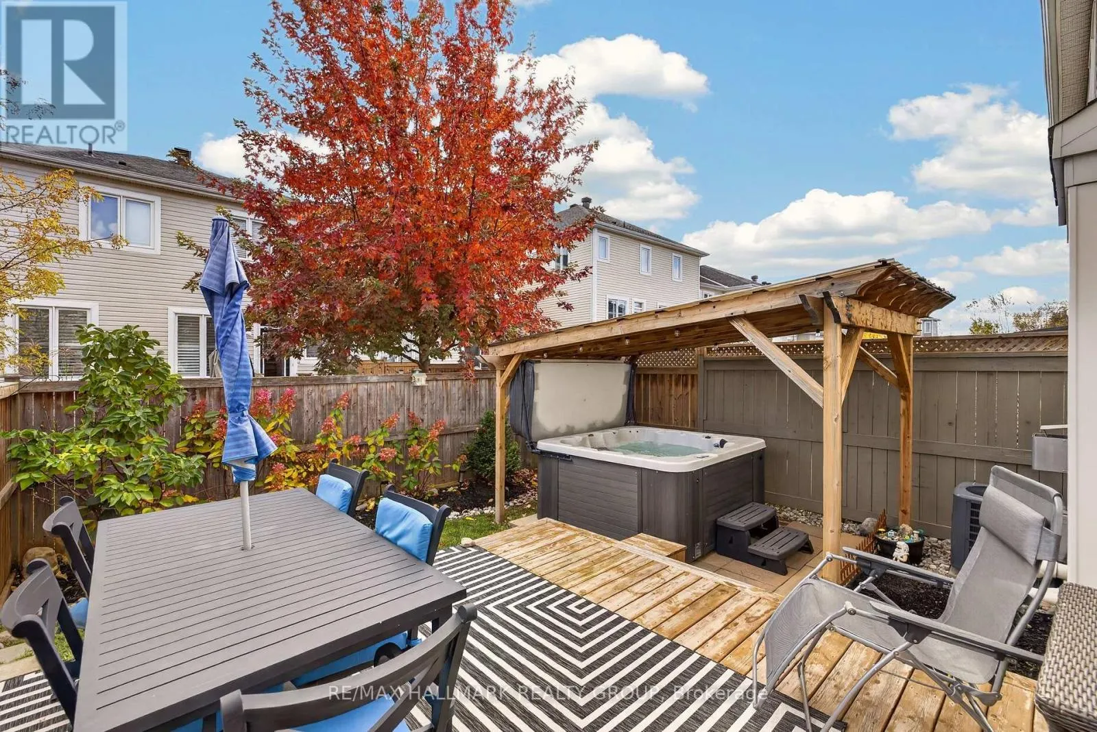 792 MAYFLY CRESCENT