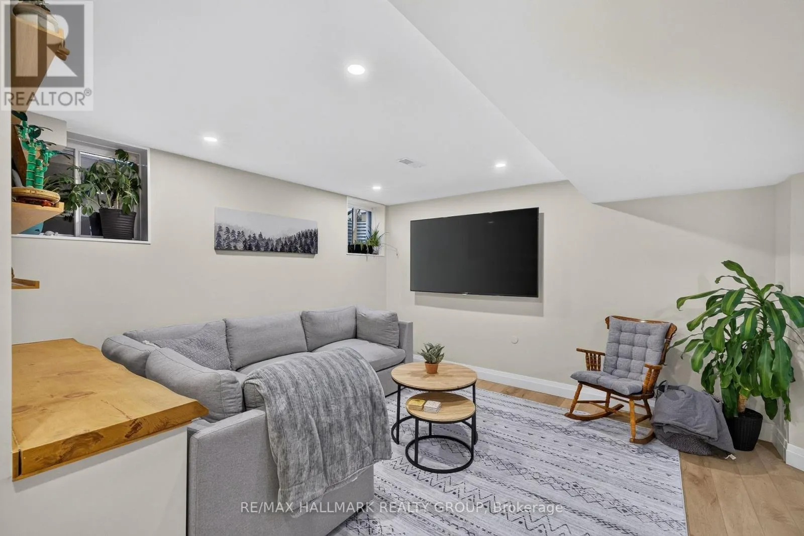 792 MAYFLY CRESCENT